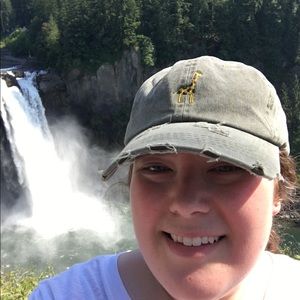 Meet your Posher, Megan